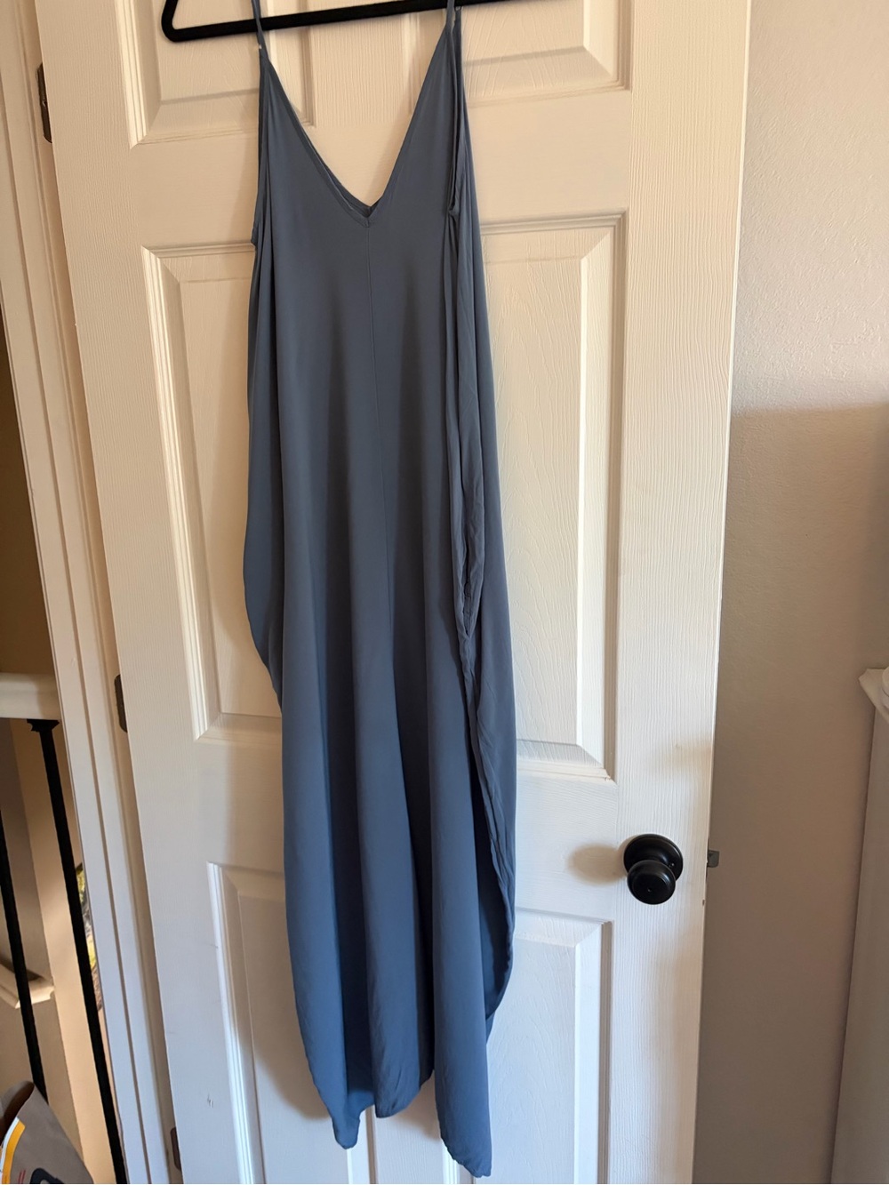 Blue flowy dress with pockets  - Lightweight V-Neck